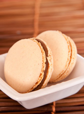 Macarons au café